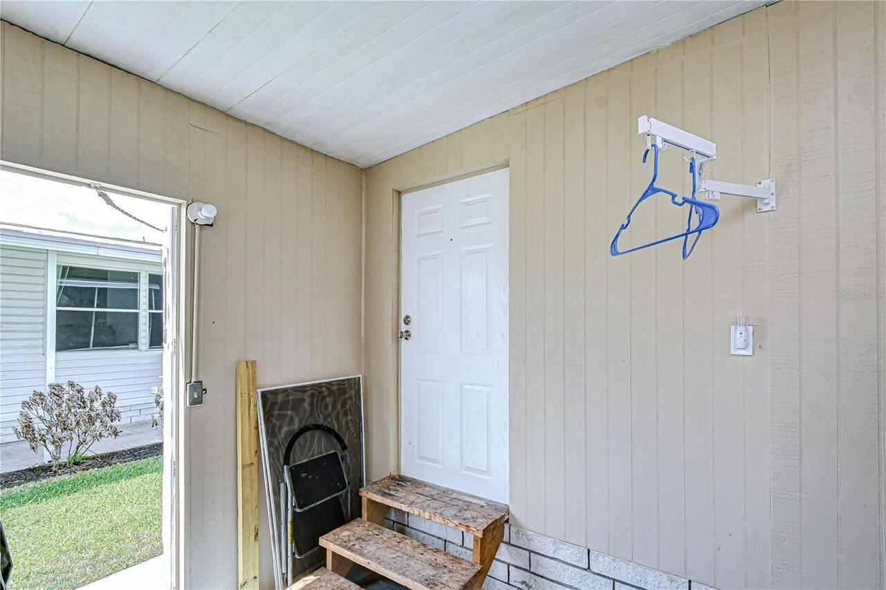 Listing Photo 12