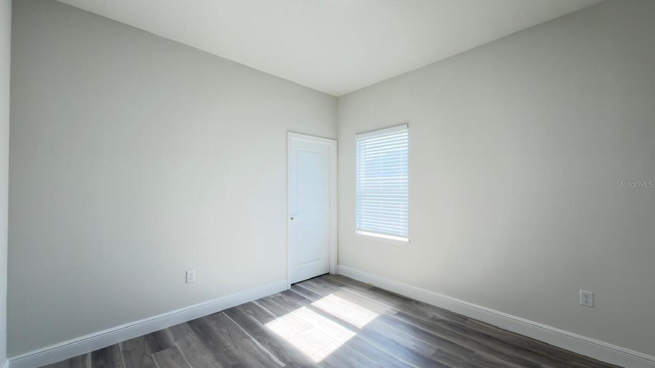 Listing Photo 43