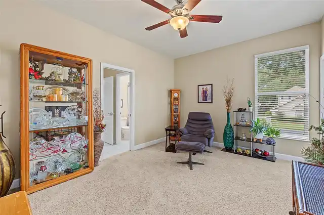 Listing Photo 33