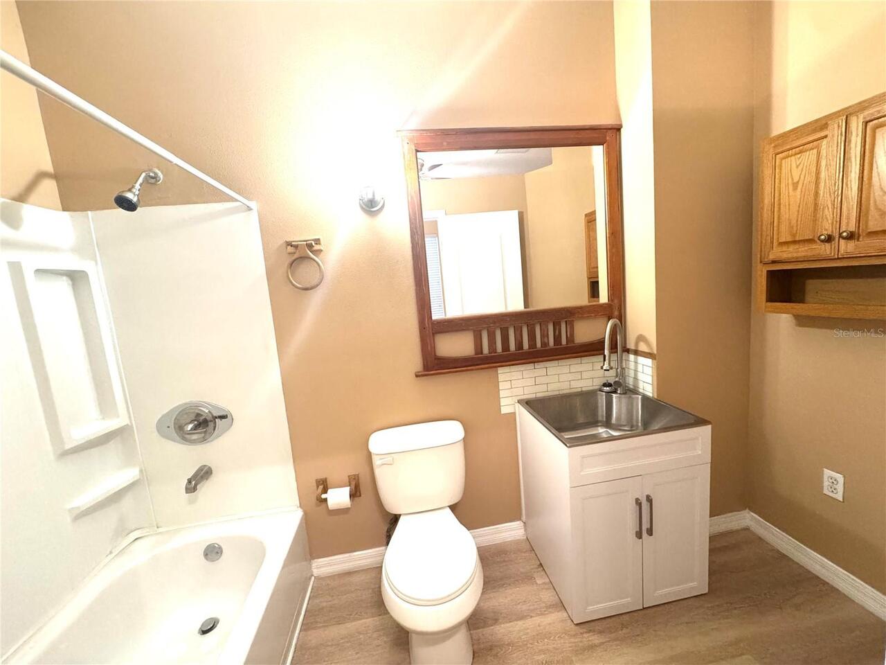 Listing Photo 32