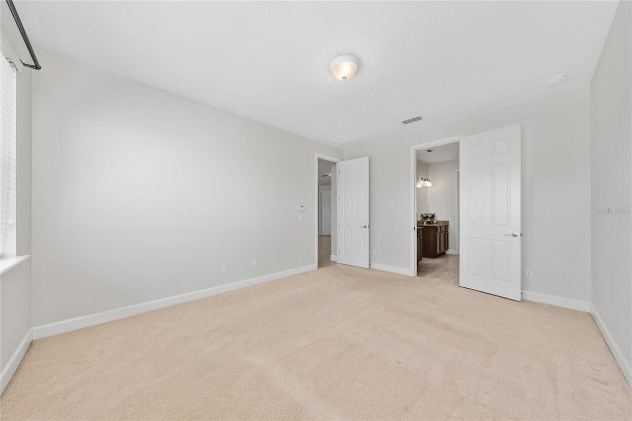 Listing Photo 33