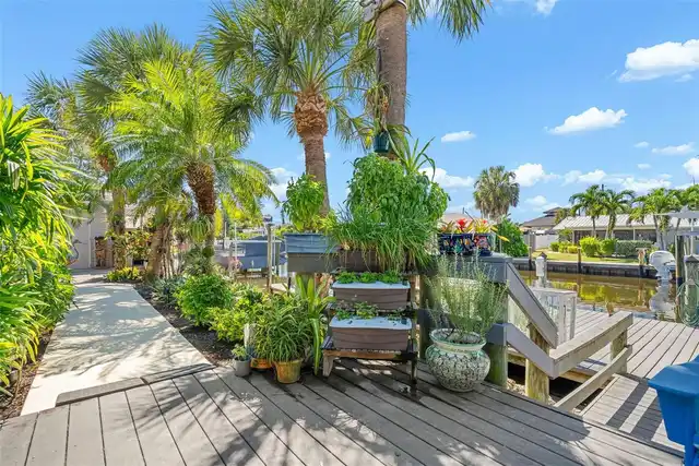 Listing Photo 42