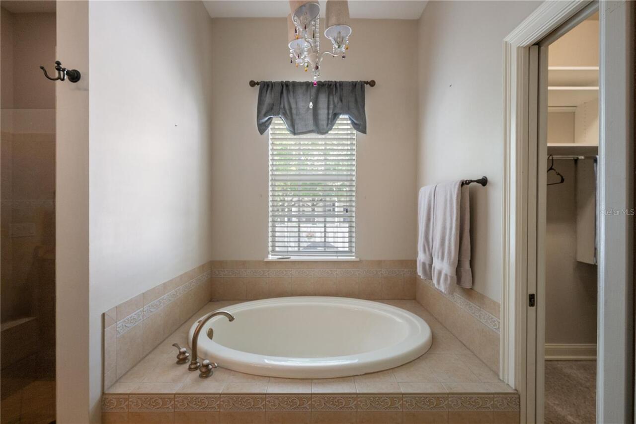 Listing Photo 22