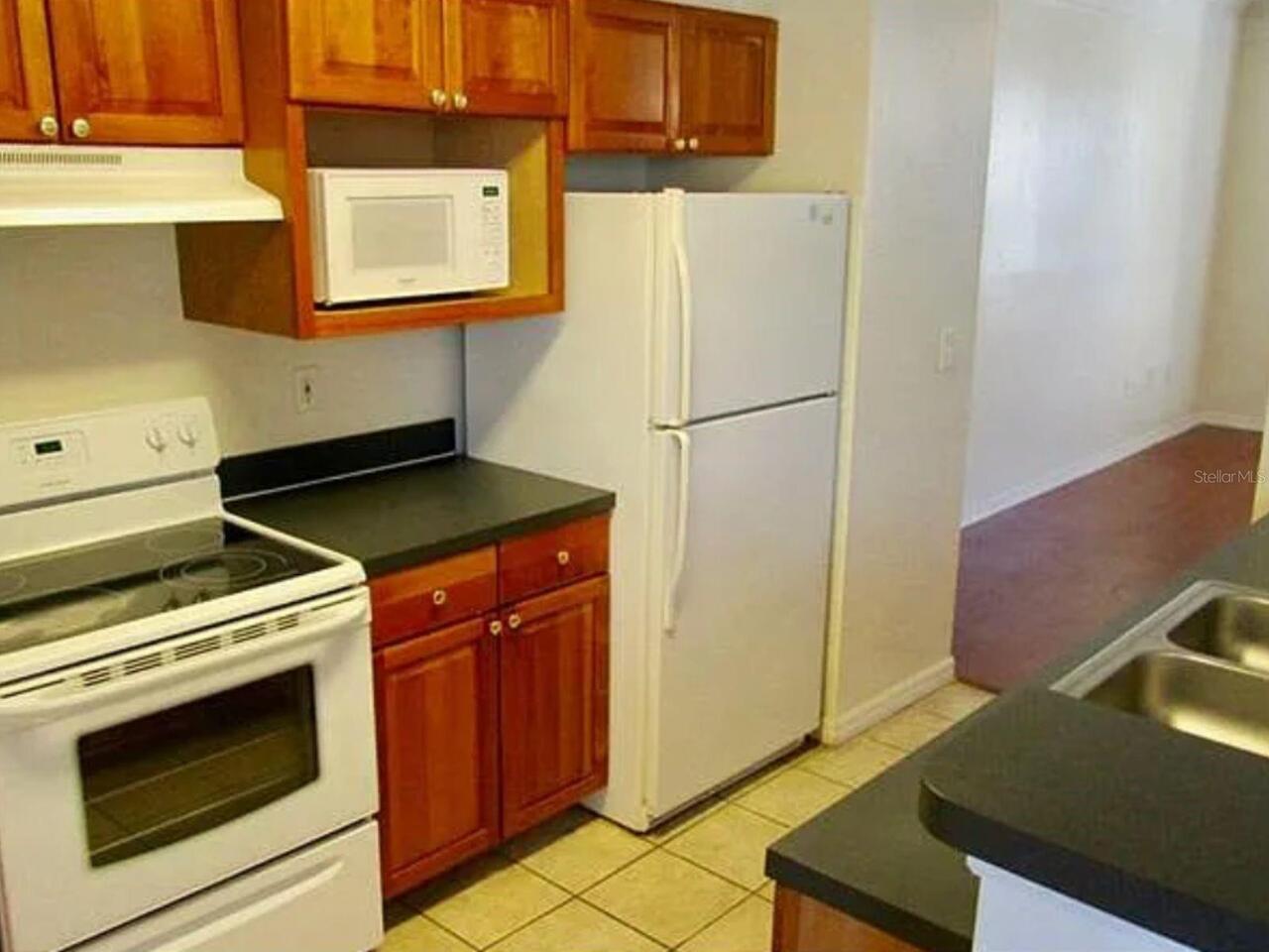 Listing Photo 9