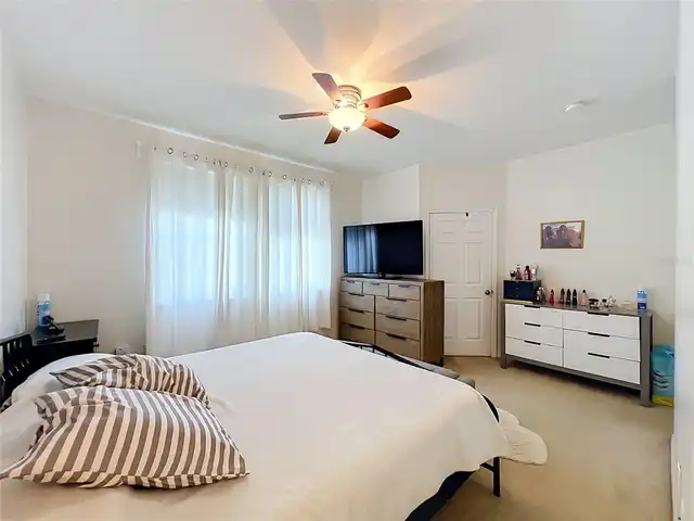 Listing Photo 23
