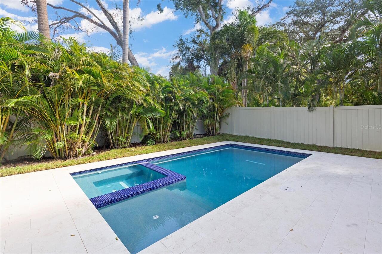 Listing Photo 21