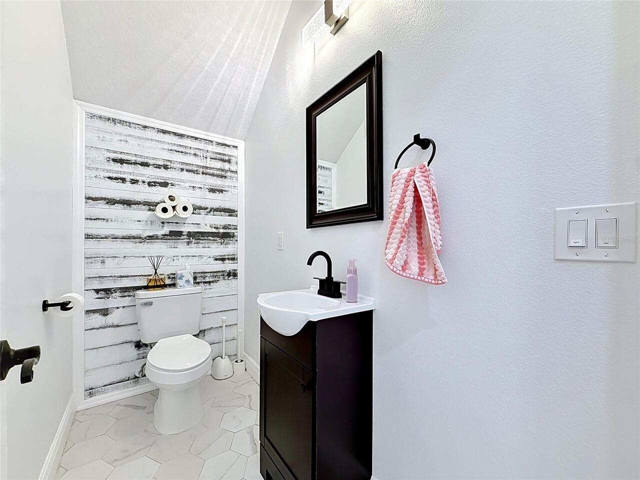 Listing Photo 22
