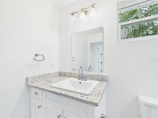 Listing Photo 22