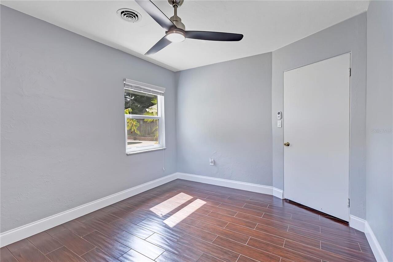 Listing Photo 27