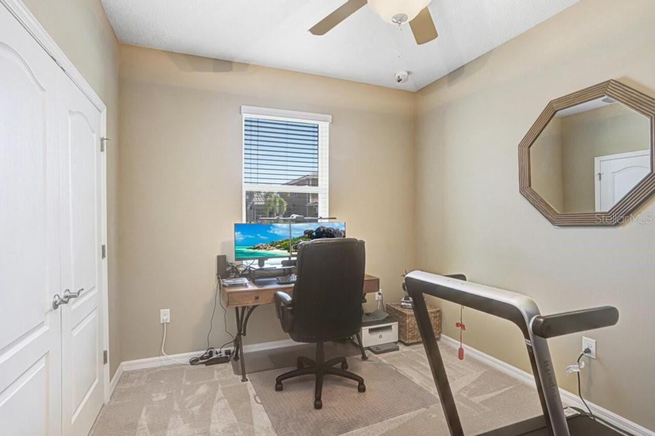 Listing Photo 14
