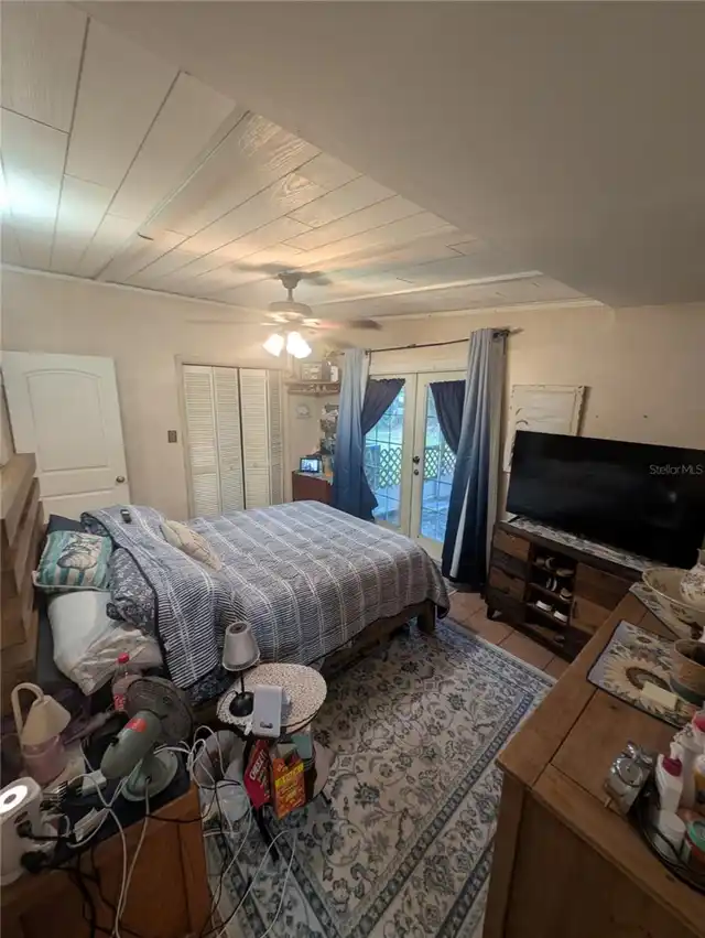 Listing Photo 9