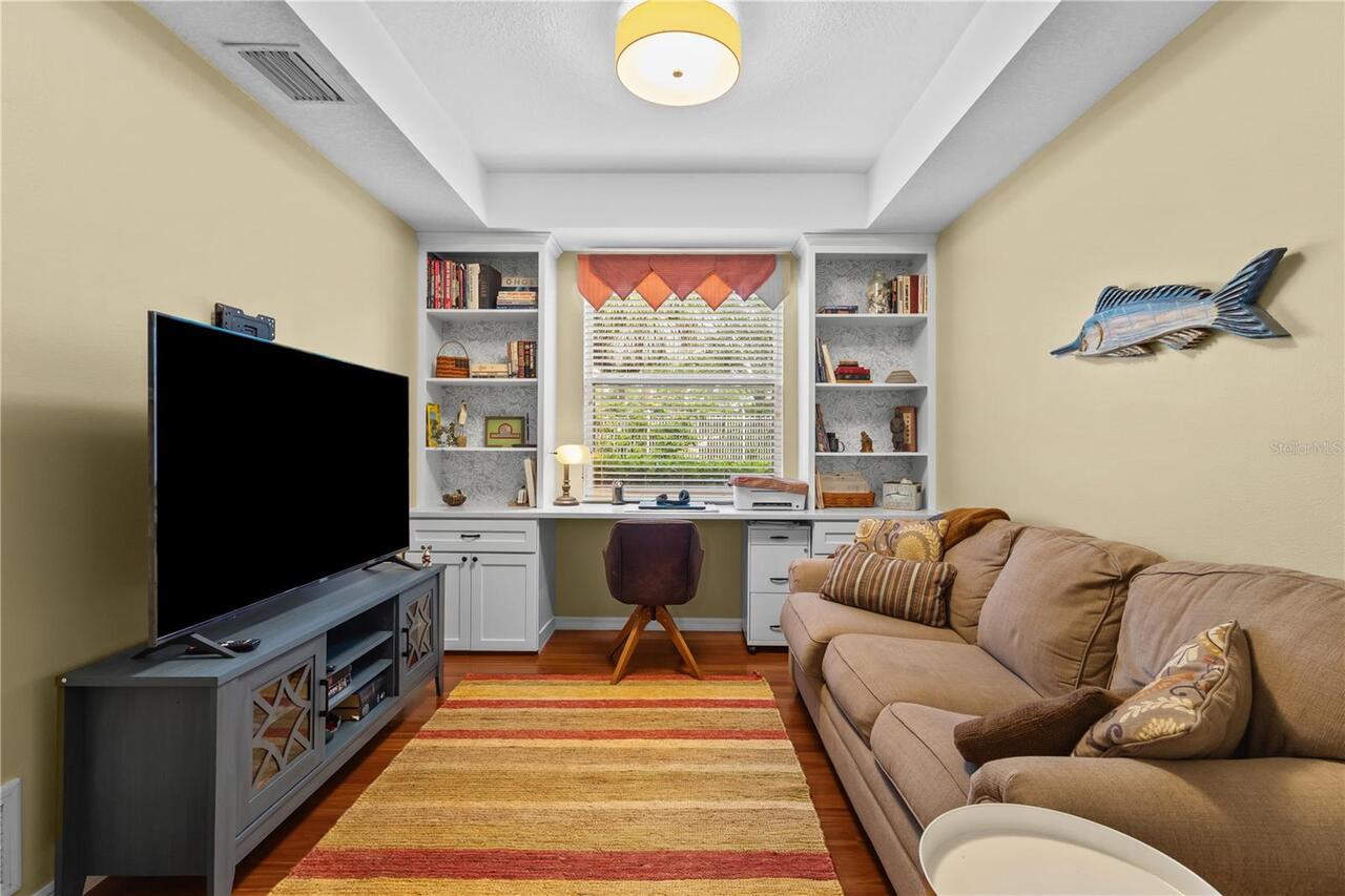 Listing Photo 14