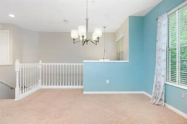 Listing Photo 7
