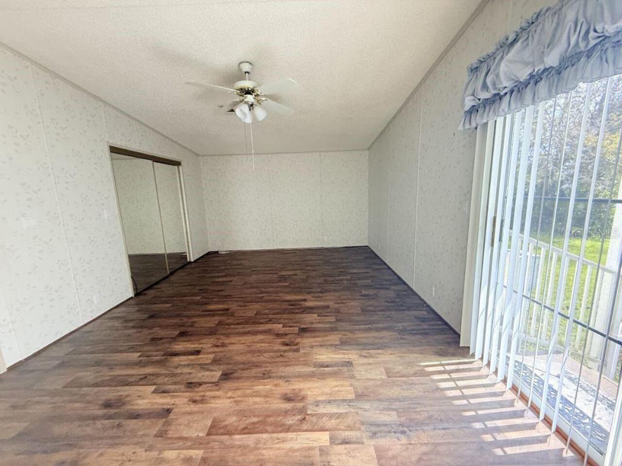 Listing Photo 13