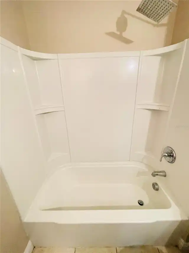 Listing Photo 17