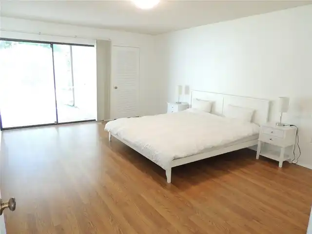 Listing Photo 14