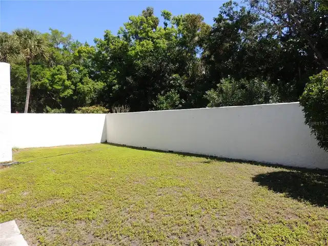 Listing Photo 28