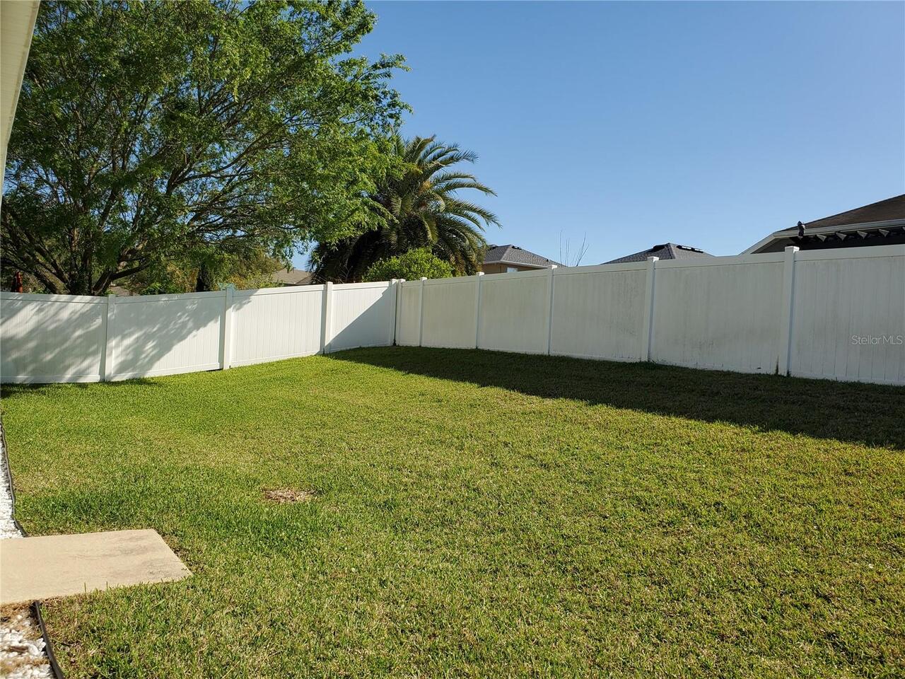 Listing Photo 16