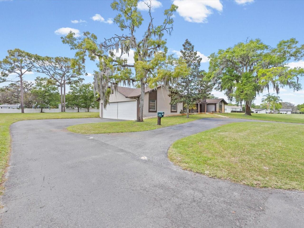 Listing Photo 41