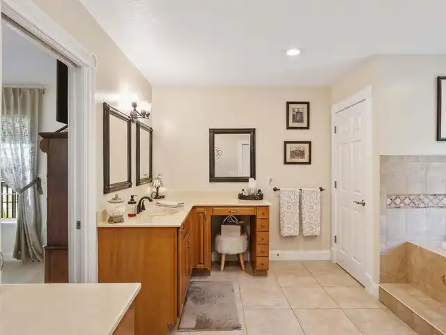 Listing Photo 28