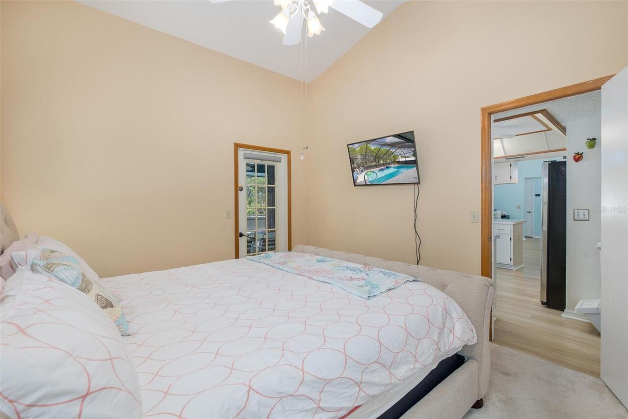 Listing Photo 32