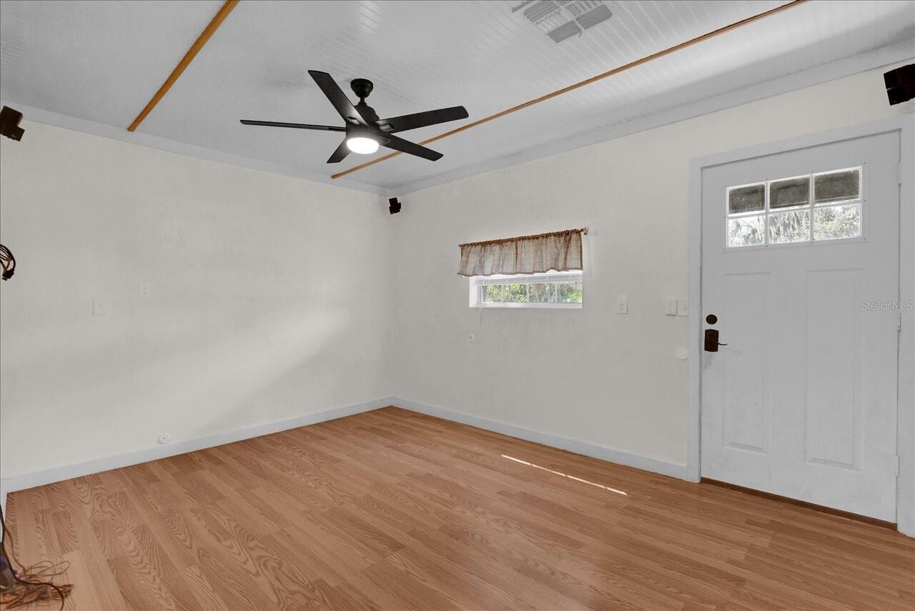 Listing Photo 7