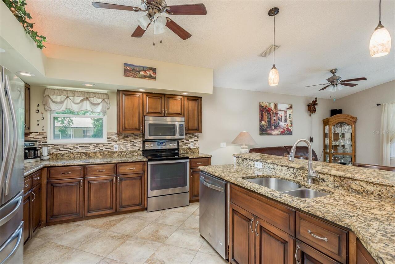Listing Photo 19