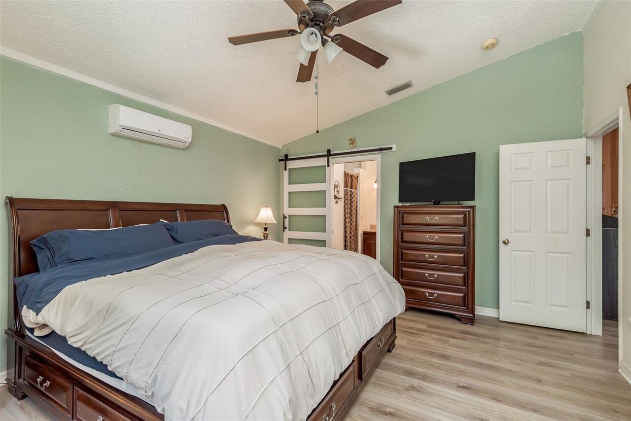 Listing Photo 22