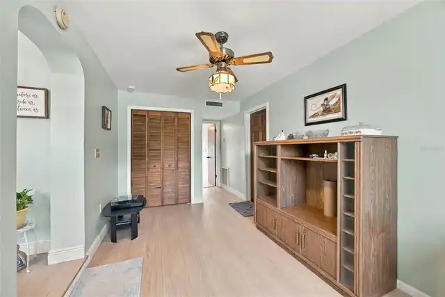 Listing Photo 32