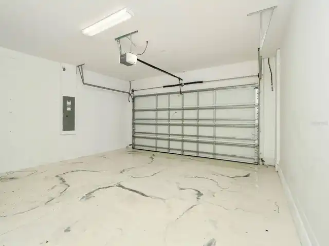Listing Photo 25