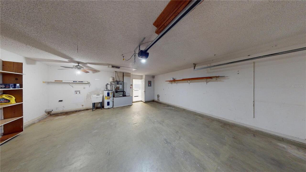 Listing Photo 9