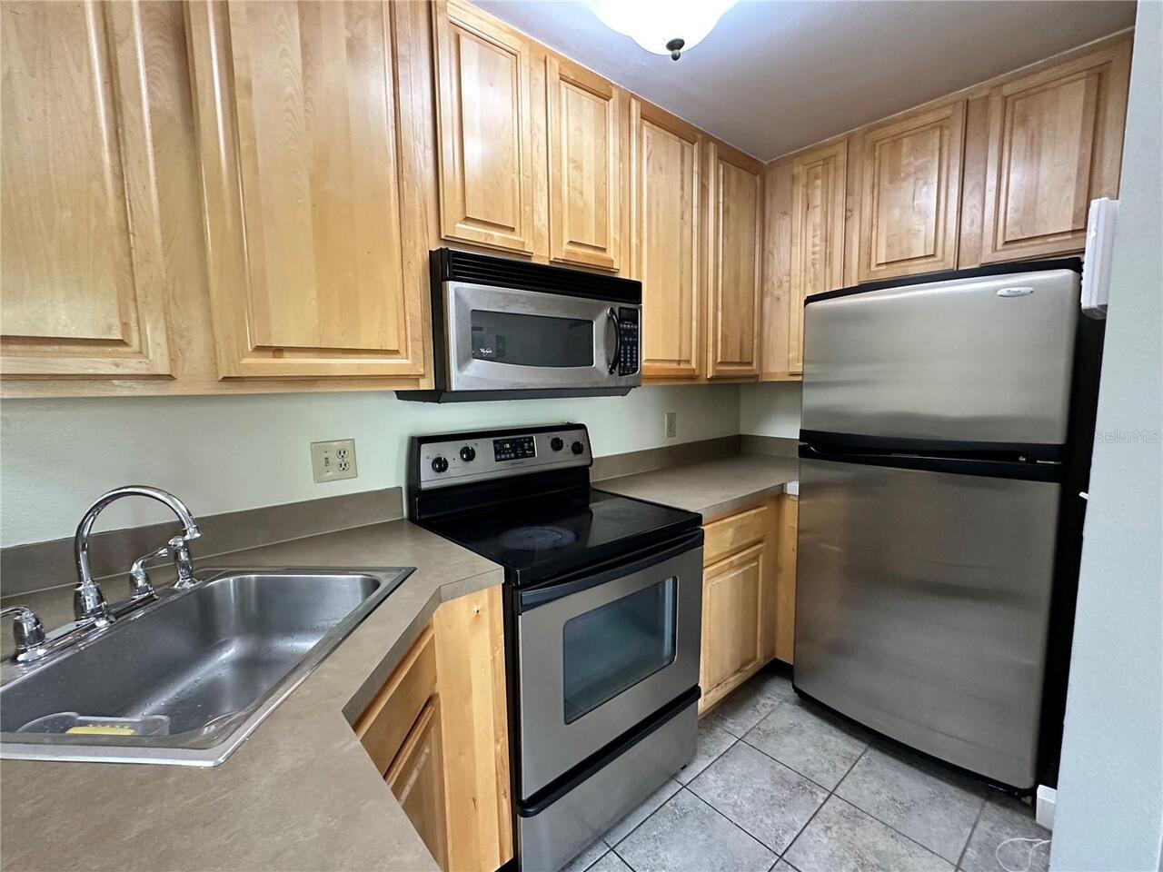 Listing Photo 9