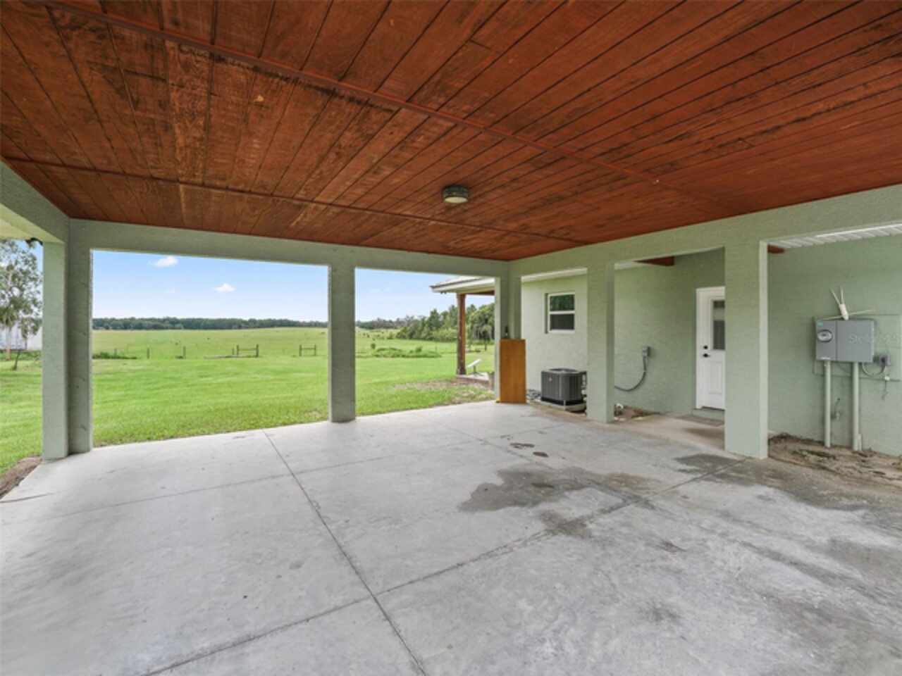 Listing Photo 7