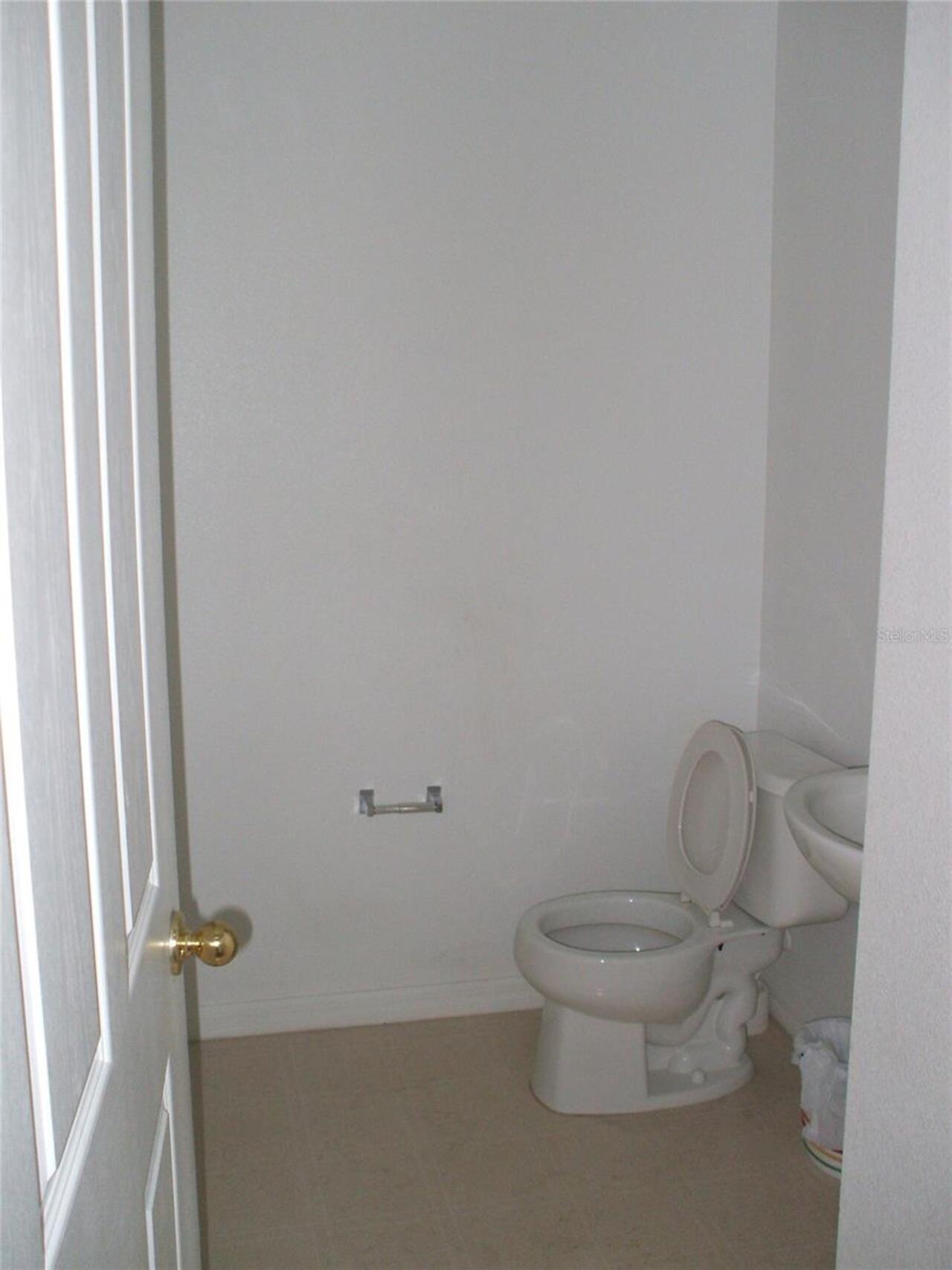 Listing Photo 11
