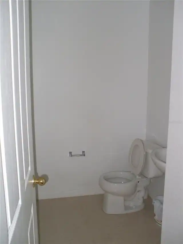 Listing Photo 11
