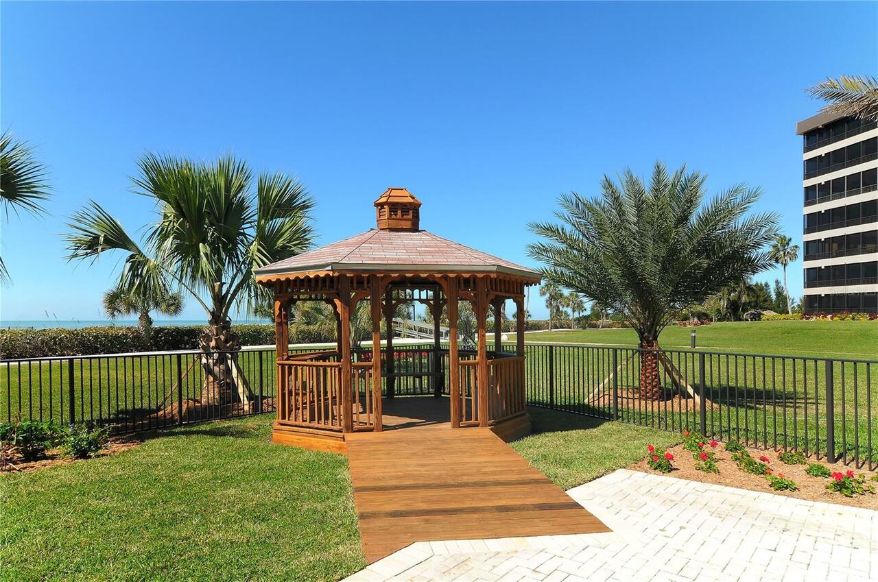 Listing Photo 42