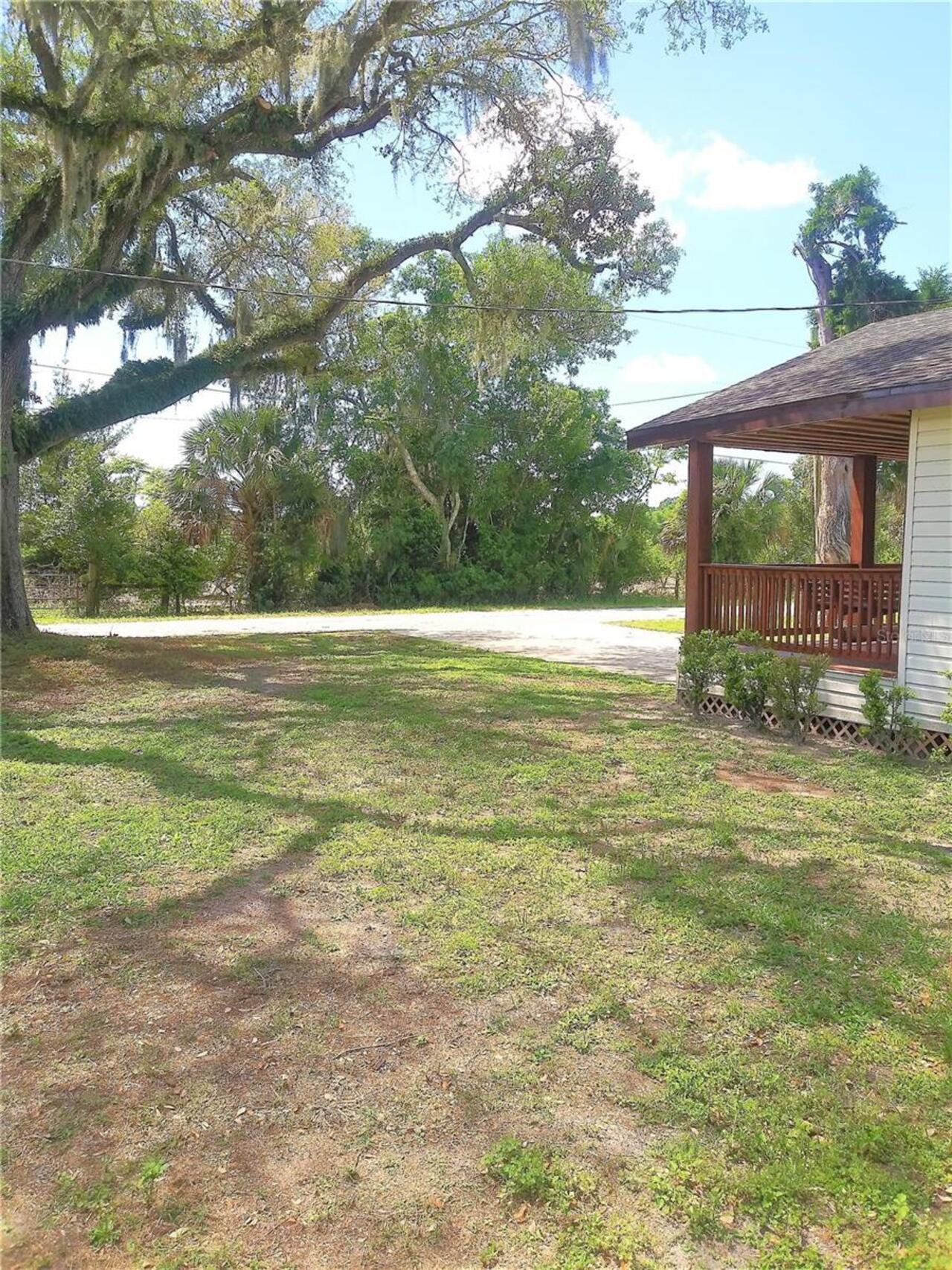 Listing Photo 11