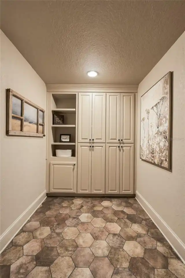 Listing Photo 36