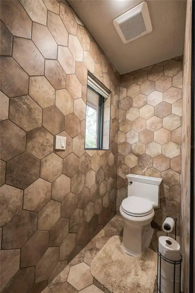 Listing Photo 38