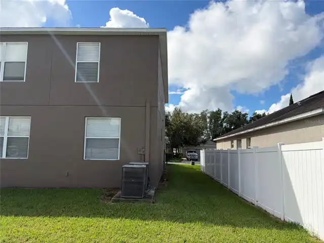Listing Photo 19