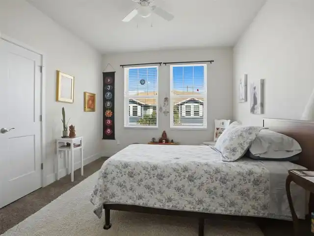 Listing Photo 24