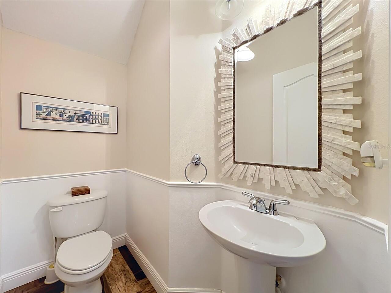 Listing Photo 12