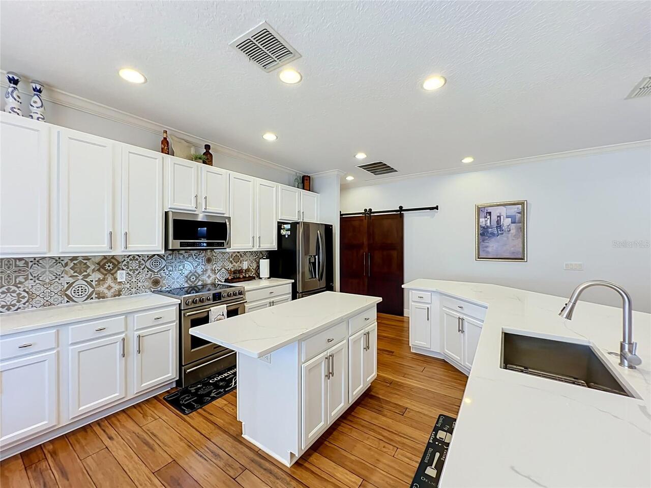 Listing Photo 19