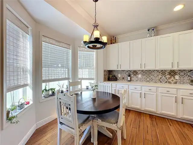 Listing Photo 28
