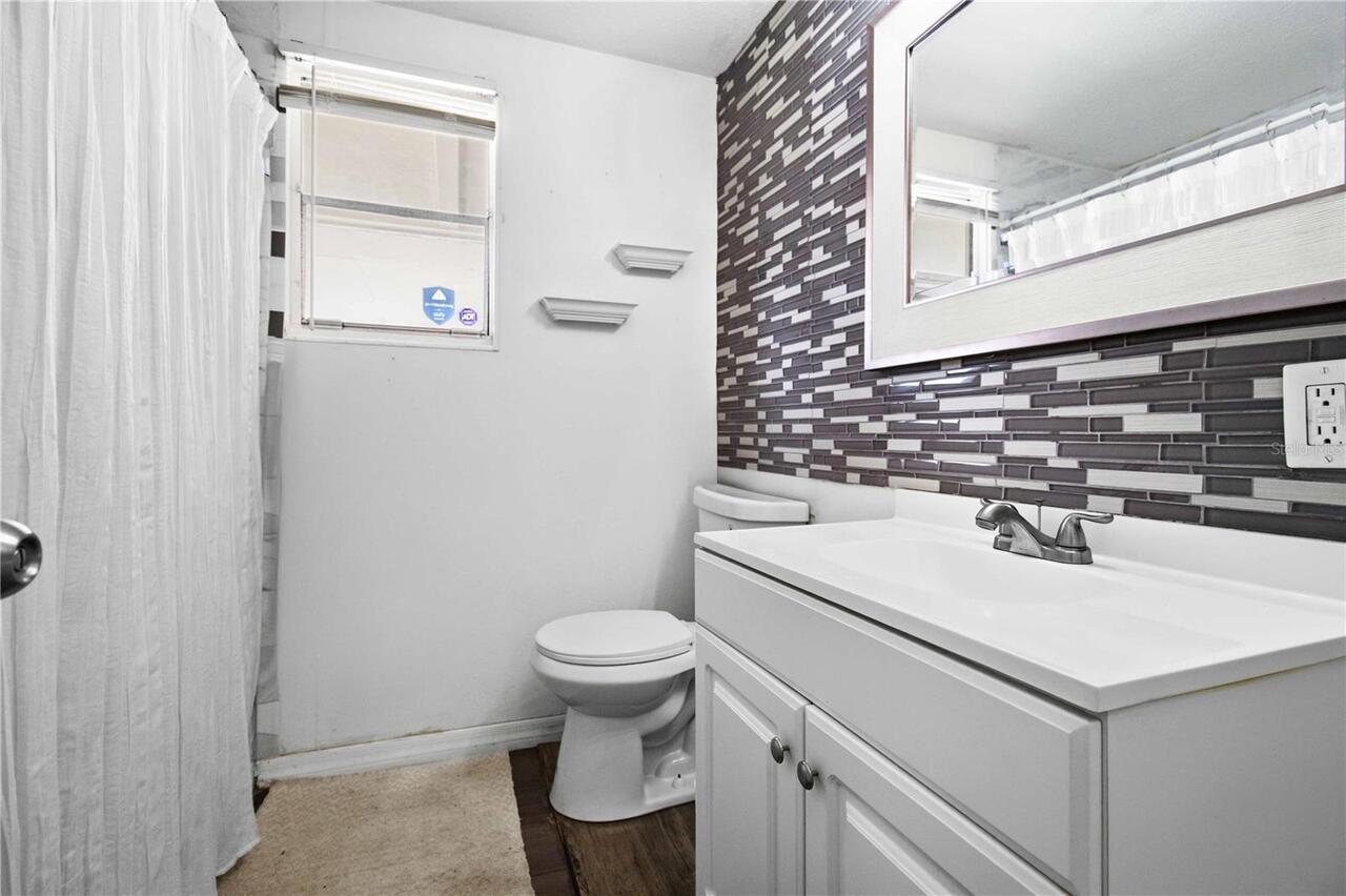 Listing Photo 28