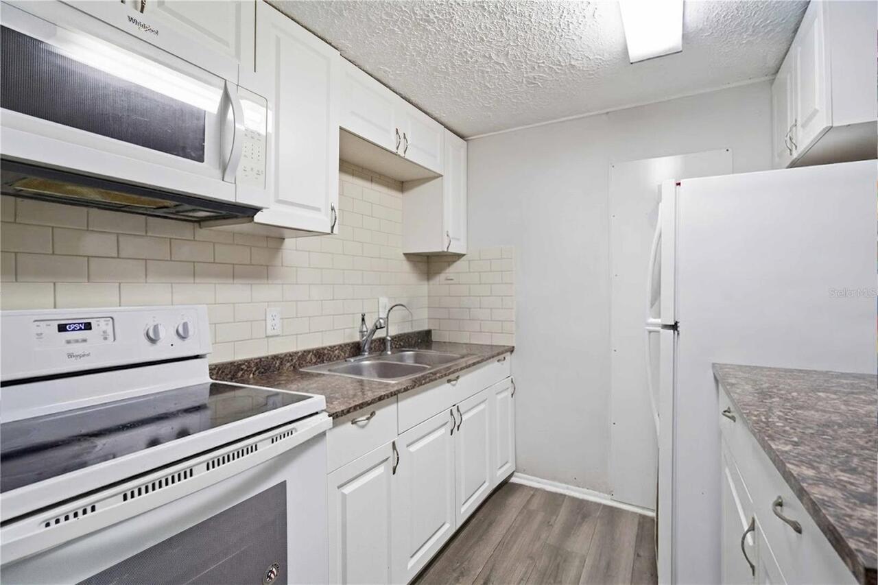 Listing Photo 32
