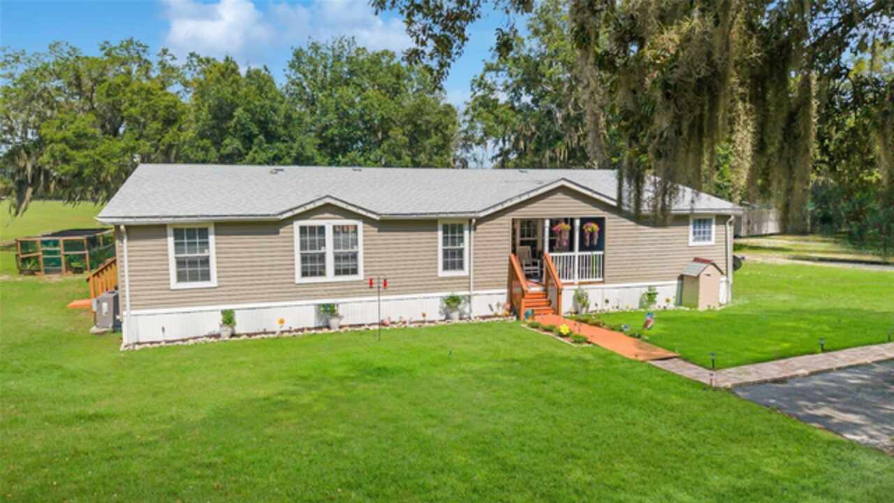 Listing Photo 8