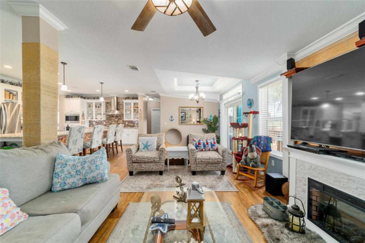 Listing Photo 16