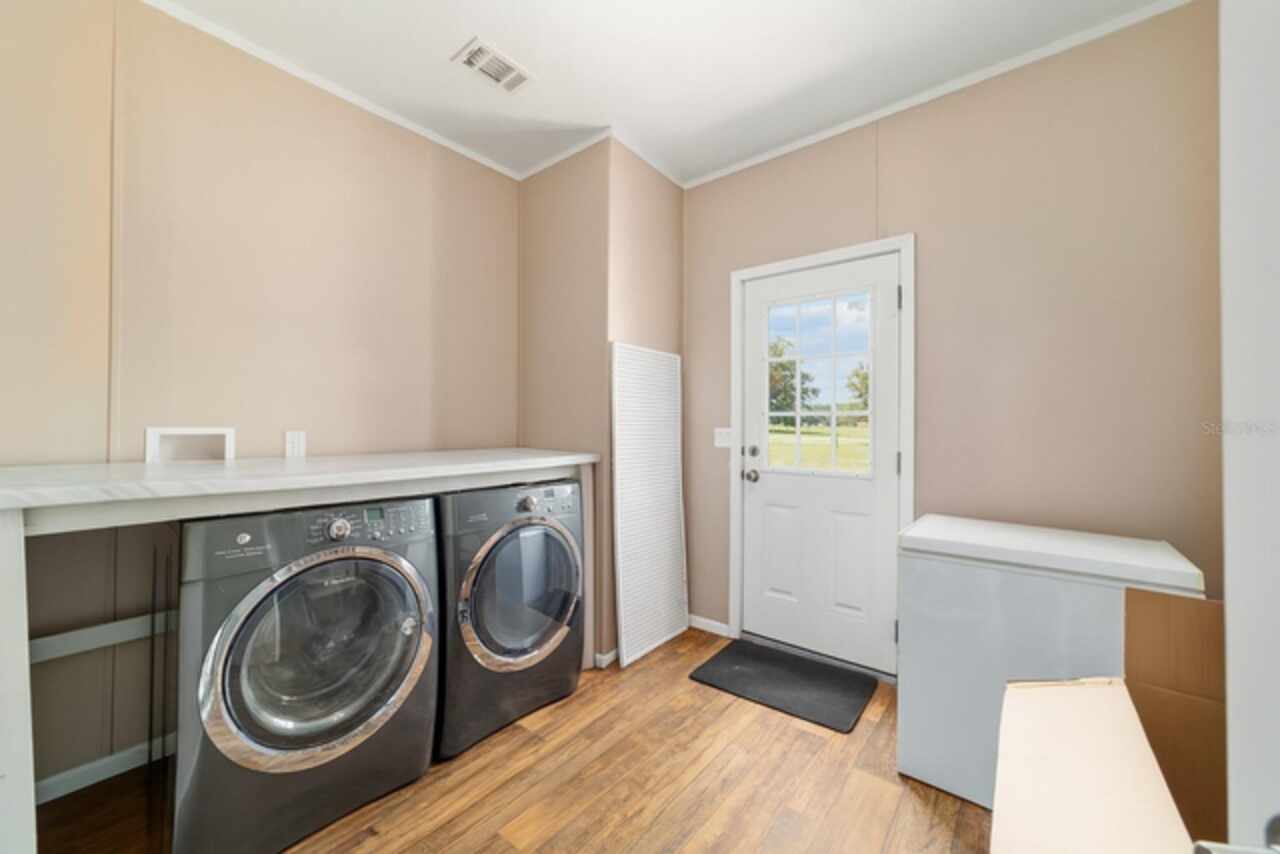Listing Photo 41