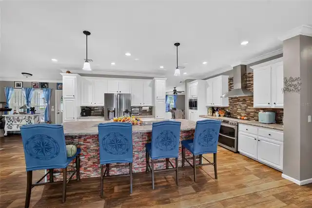 Listing Photo 19